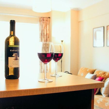 Charming Apartment Near Athens Center And The Sea Esterno foto