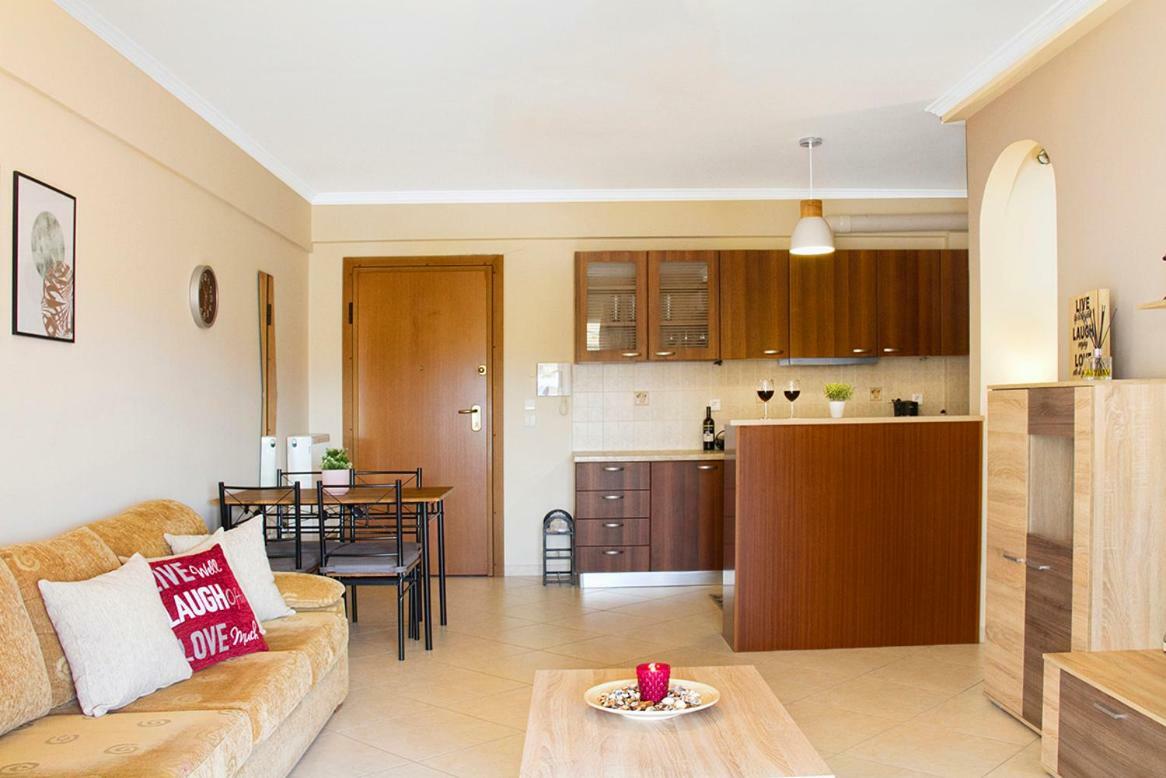 Charming Apartment Near Athens Center And The Sea Esterno foto